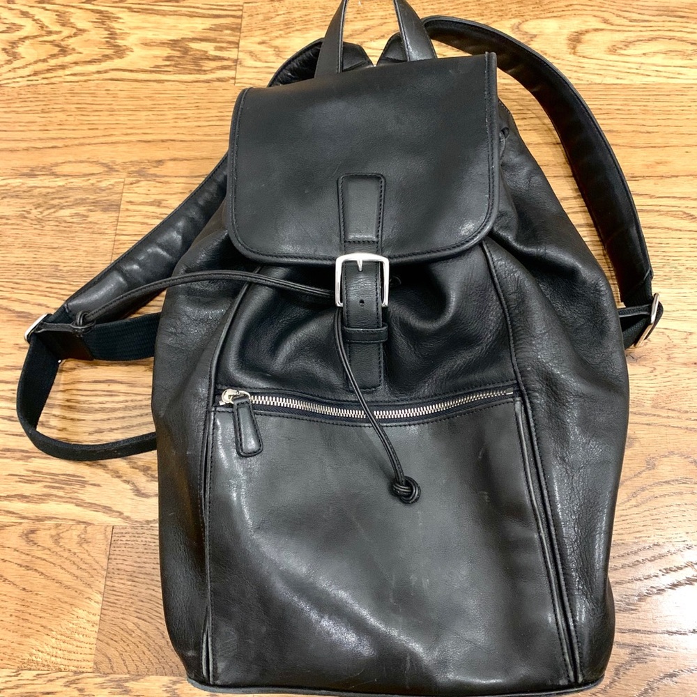 XL Black vintage Coach backpack